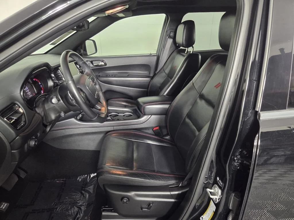 Used 2023 DB Black Clearcoat Dodge R/T Plus image 8