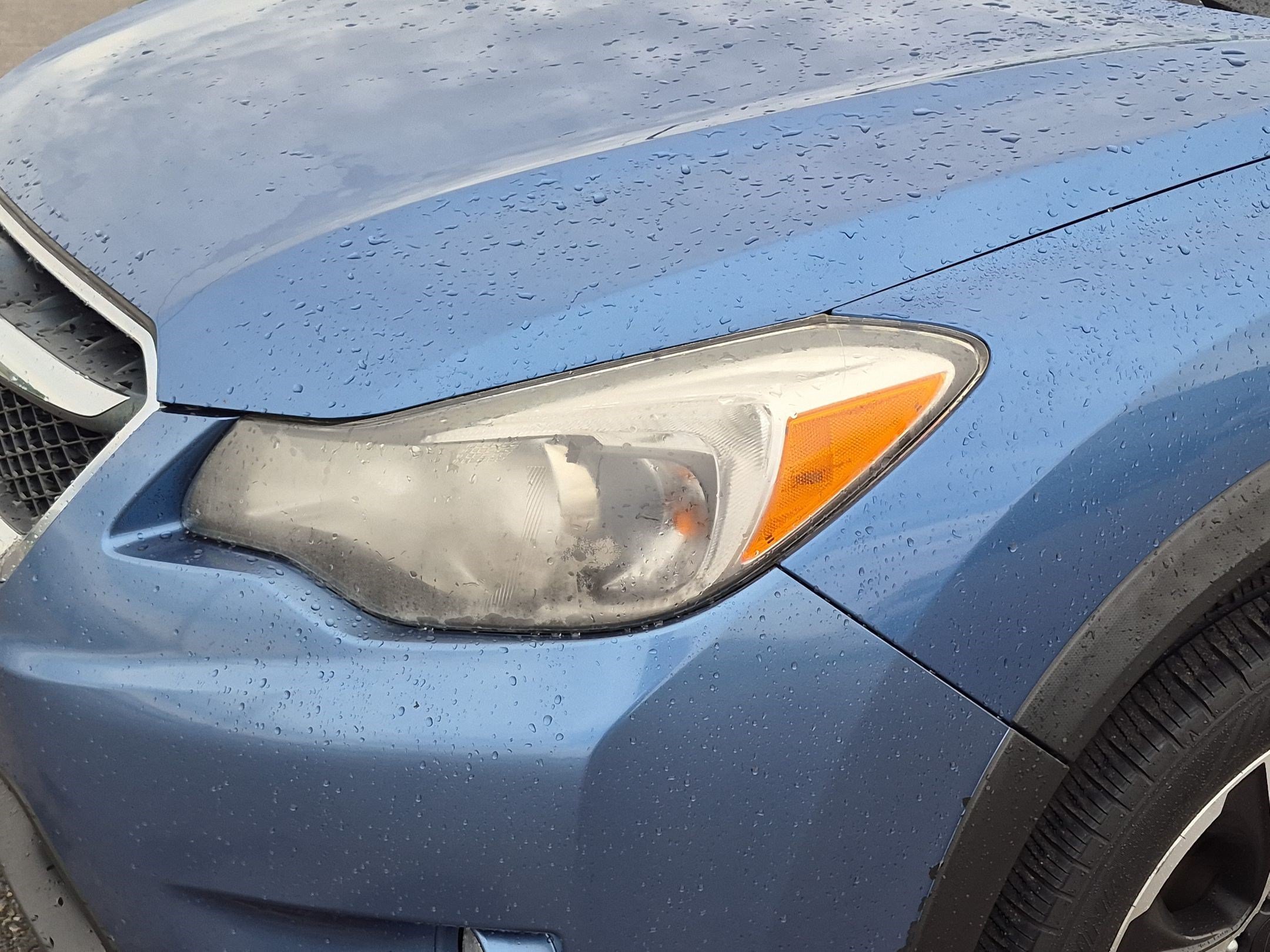 Used 2014 Quartz Blue Pearl Subaru 2.0i Hybrid image 10