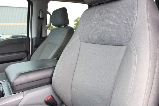 Used 2024 White Ford XLT image 5
