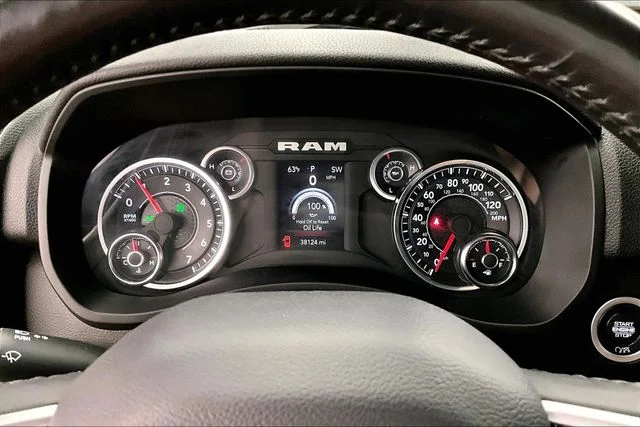 Used 2024 Bright White Clearcoat Ram Big Horn image 28