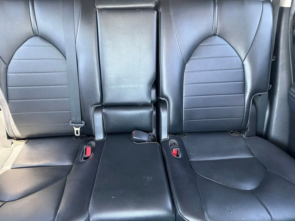 Used 2021 White Toyota XLE image 18