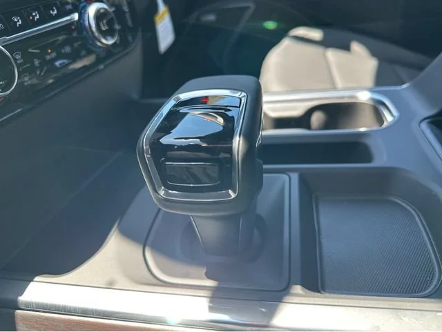 2026 GMC Sierra 1500 SLT - Photo 22