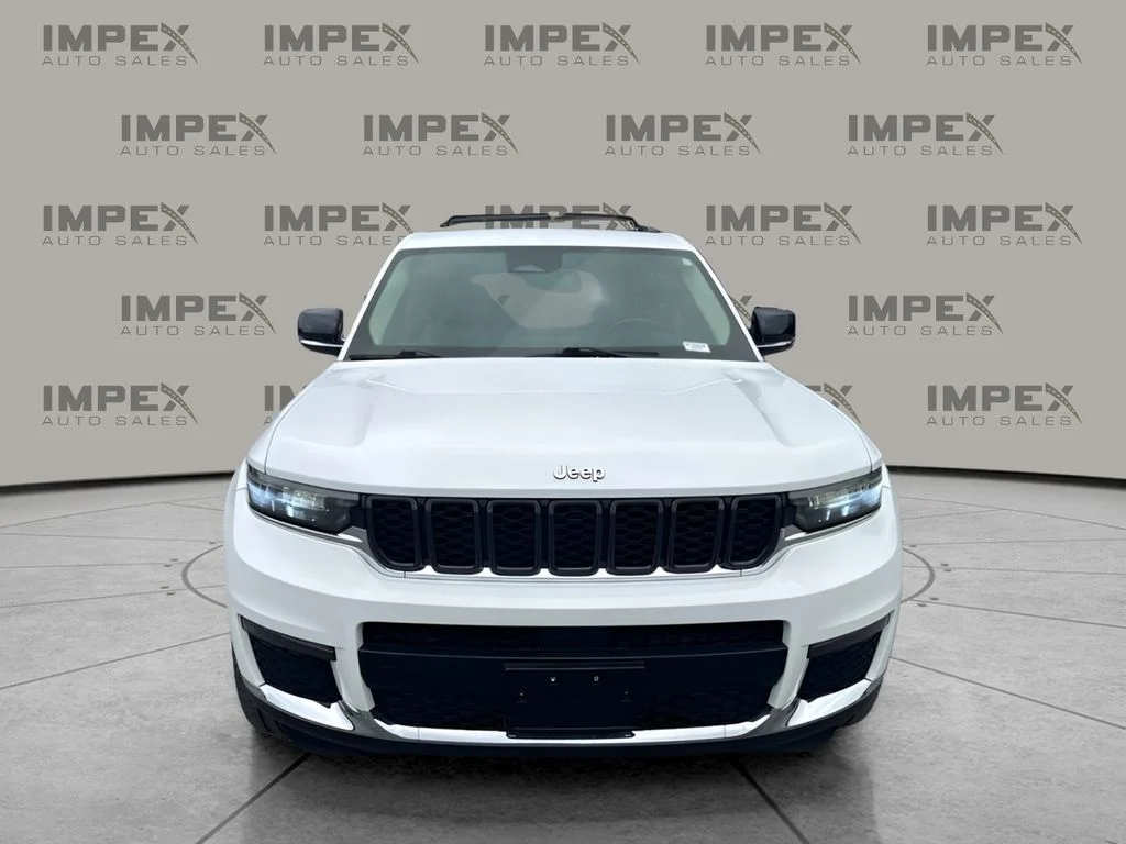 Used 2021 White Jeep Limited image 5