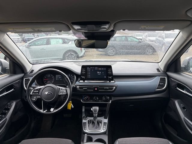 Used 2021 Steel Gray Kia S image 23