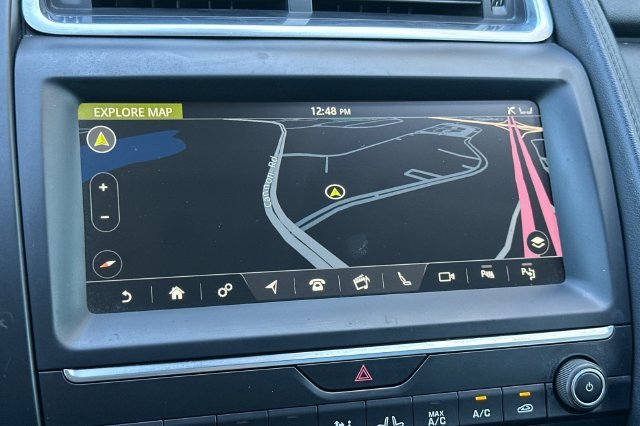Used 2020 Black Jaguar SE image 18
