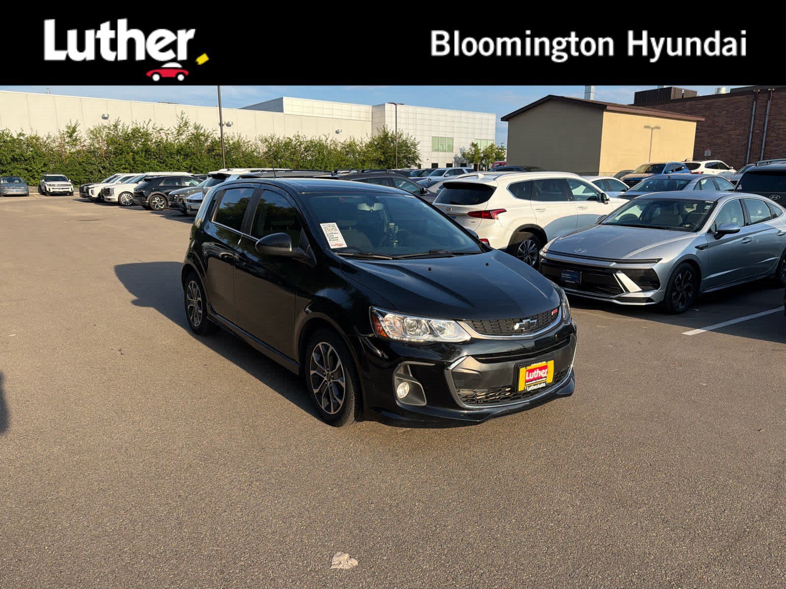 Used 2019 Mosaic Black Metallic Chevrolet LT image 1