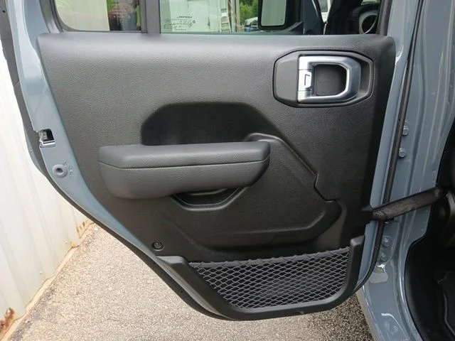 New 2026 Anvil Clearcoat Jeep Sport S image 17