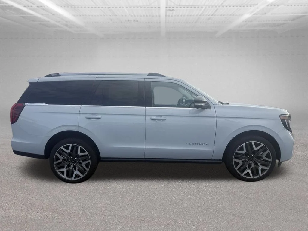 New 2026 Silver Ford Platinum image 2