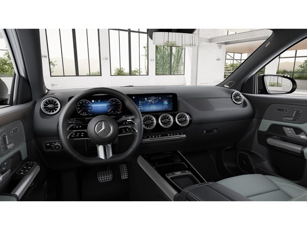 New 2026 Polar White Mercedes-Benz GLA 250 image 3