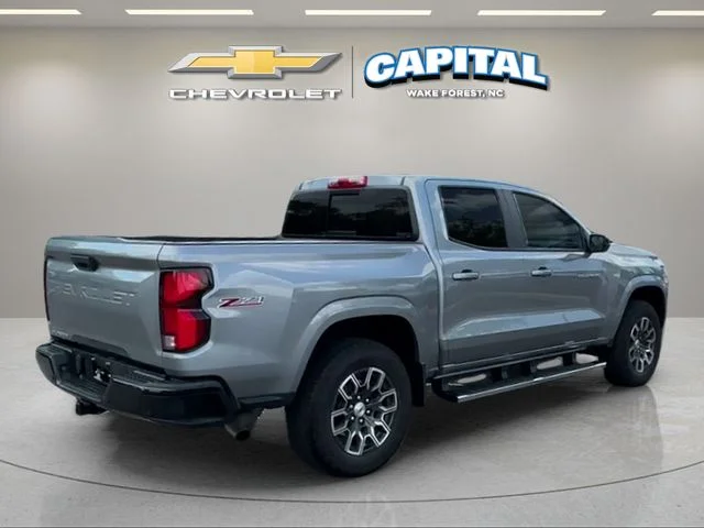 Used 2024 Gray Chevrolet Z71 image 5
