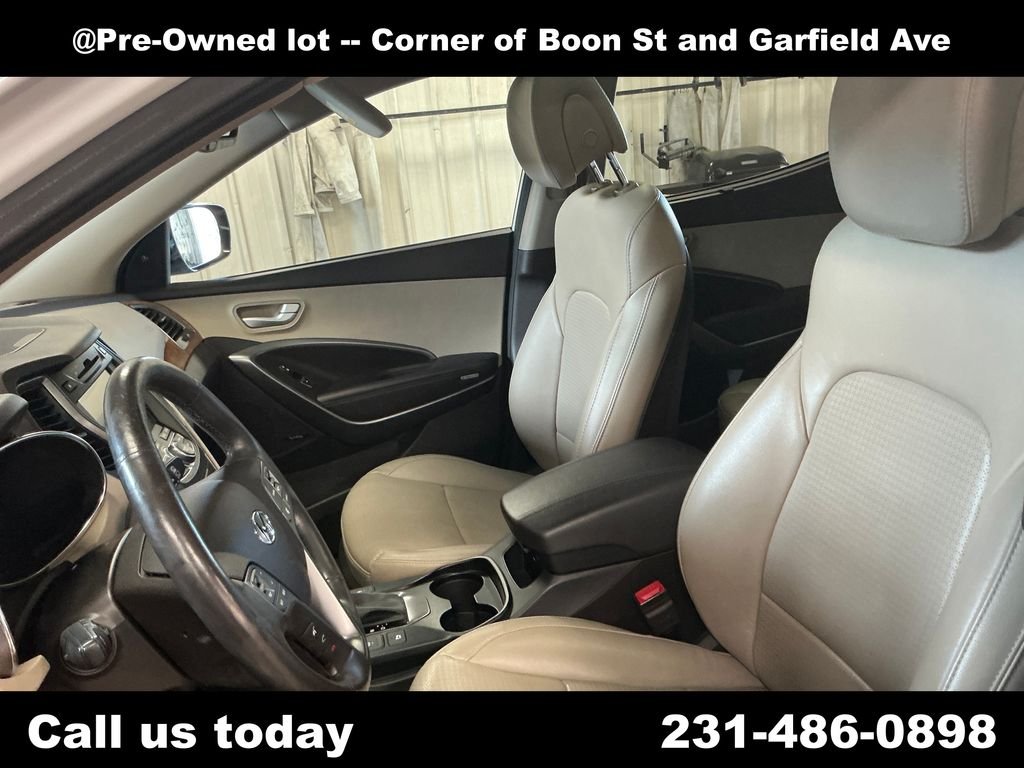 Used 2014 White Hyundai 2.0T image 14