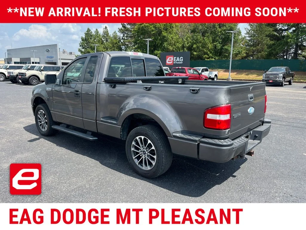 Used 2007  Ford XLT image 3