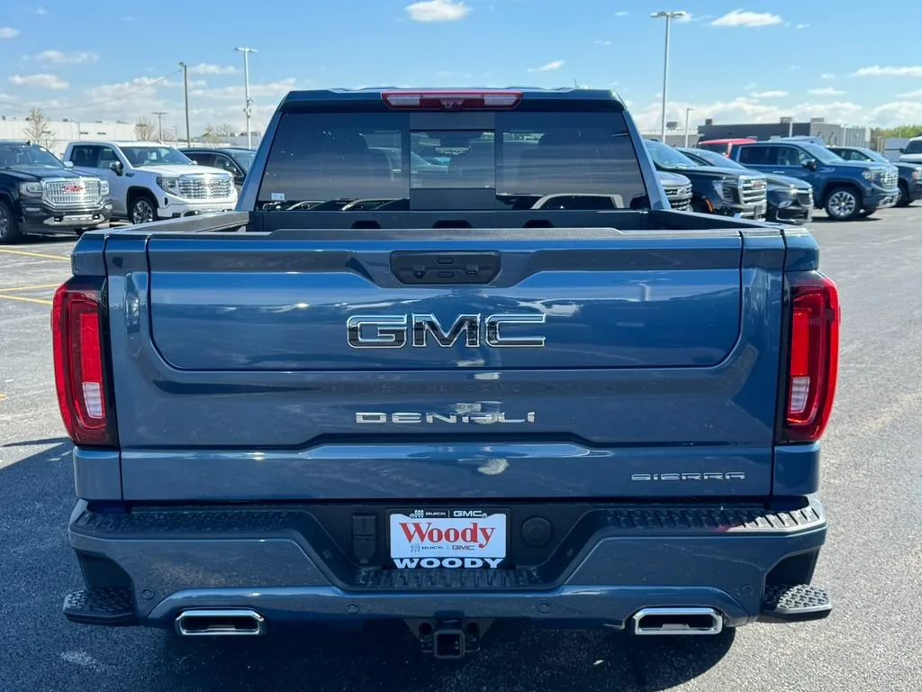 New 2026 DOWNPOUR METALLIC GMC Denali Ultimate image 6