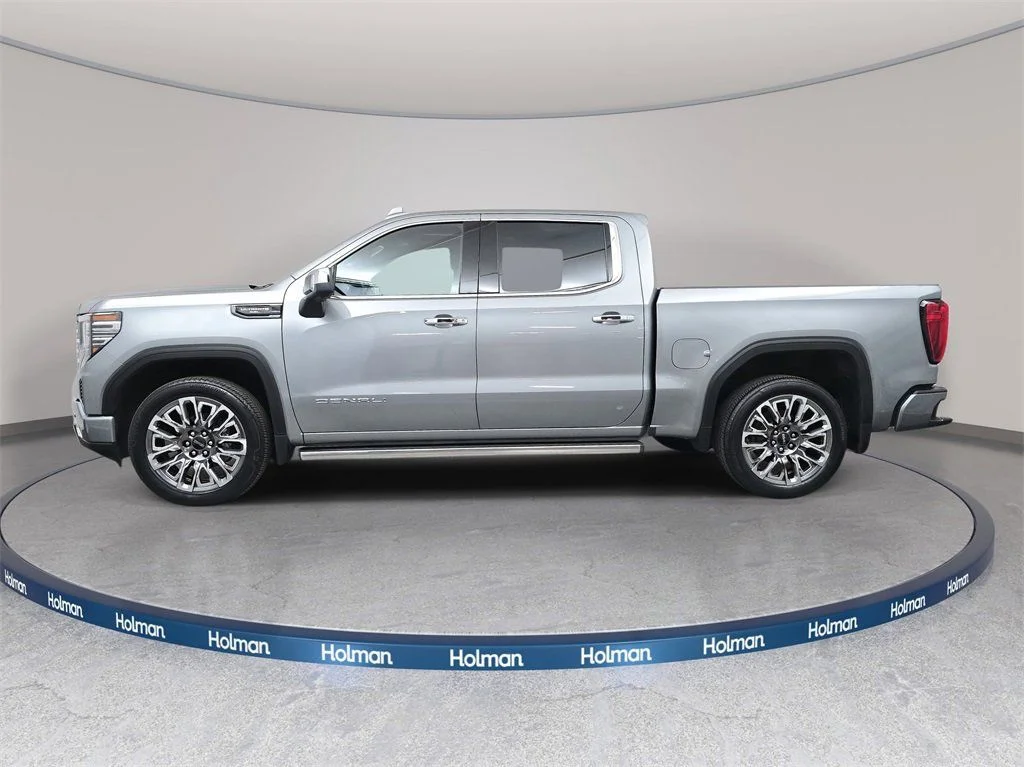 Used 2023 Silver GMC Denali Ultimate image 9