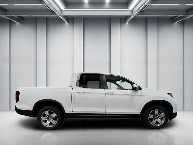 New 2026 Platinum White Pearl Honda RTL image 7