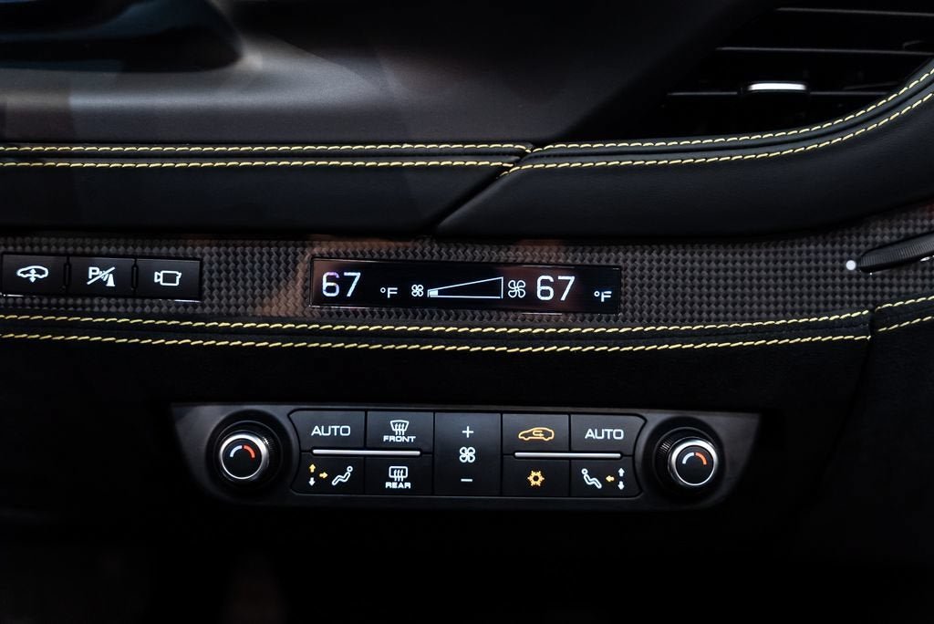 Used 2021 Giallo Modena Ferrari Base image 34