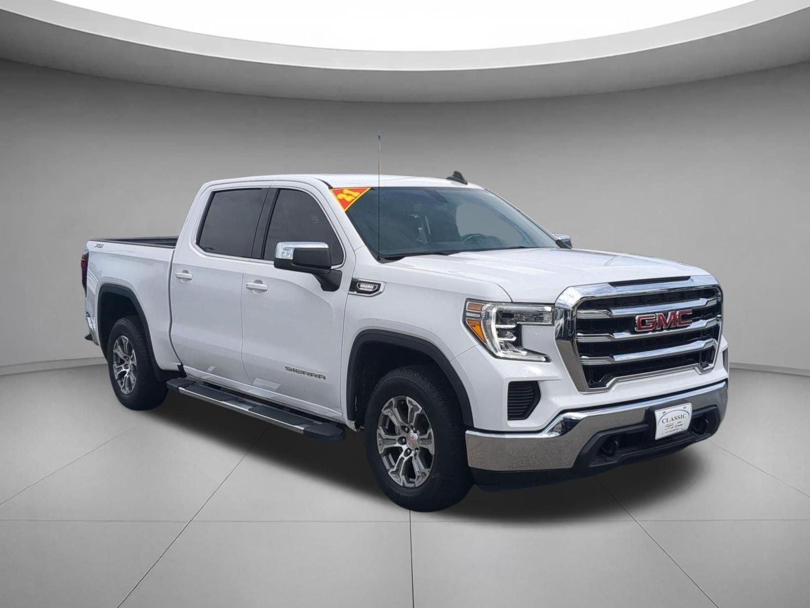Used 2021 Summit White GMC SLE image 7