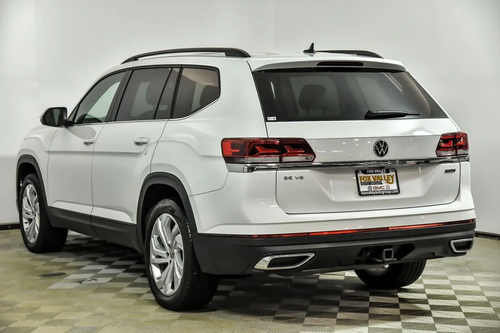 Certified Used 2023 White Volkswagen 3.6L V6 SE w/Technology image 4