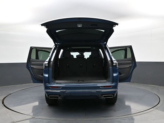 New 2026 Ocean Blue Metallic Buick Avenir image 33