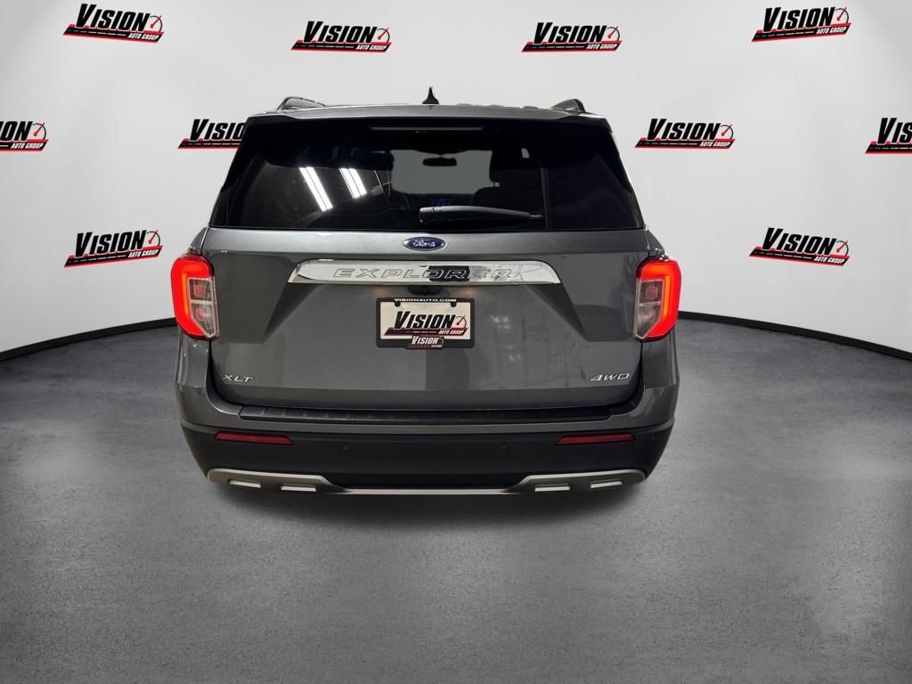 Used 2023 Gray Ford XLT image 6