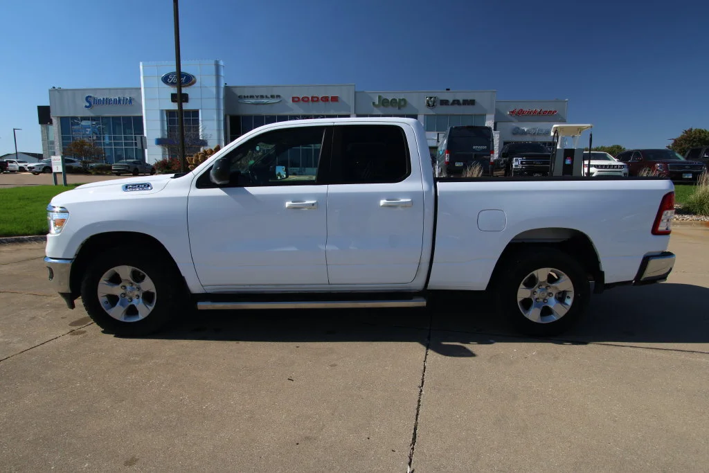 Used 2022 Bright White Clearcoat Ram Big Horn/Lone Star image 15