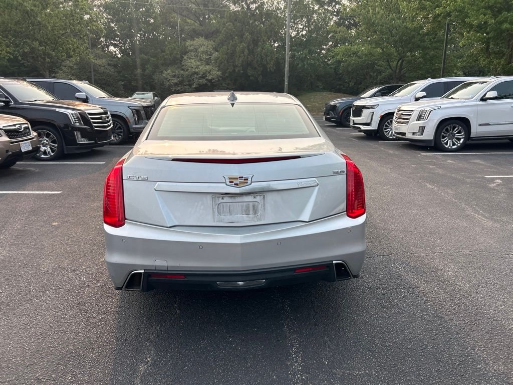 Used 2019 Silver Cadillac 3.6L Luxury image 4