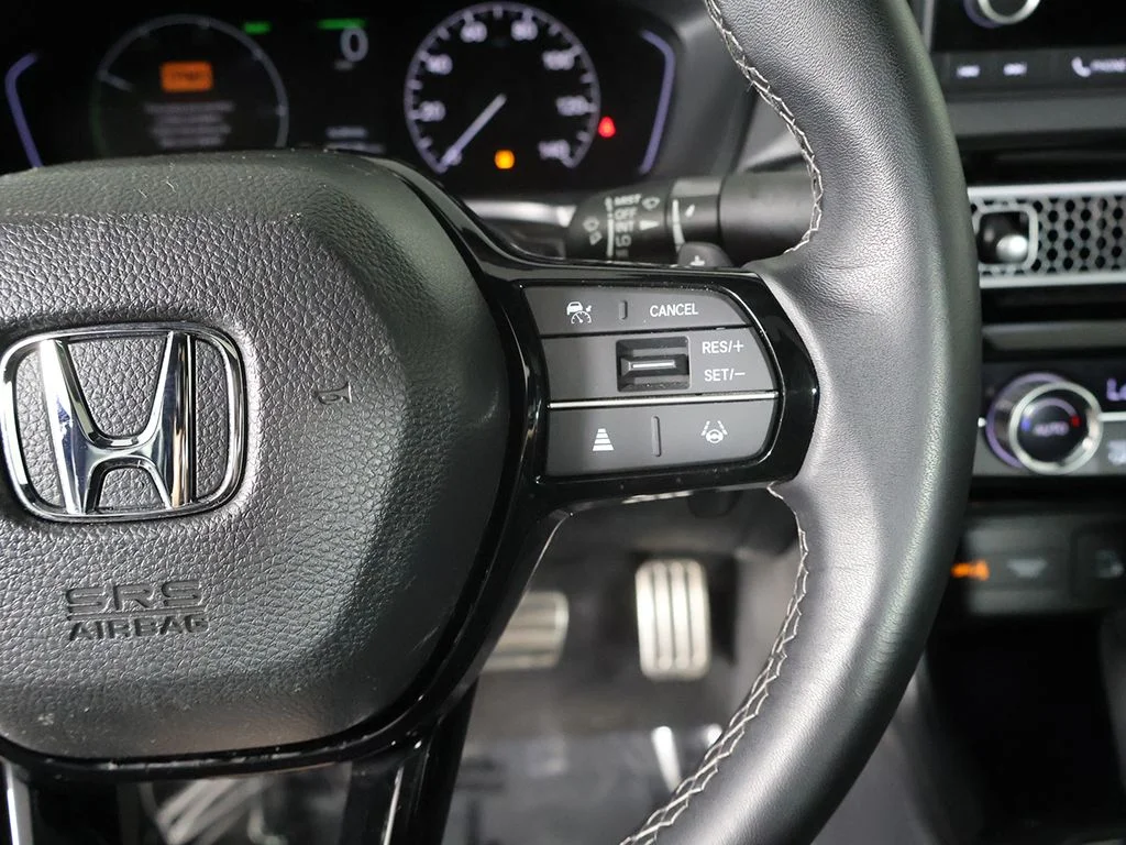 Used 2025 White Honda Sport image 40