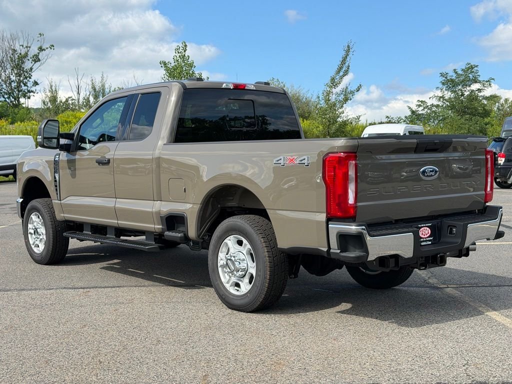 New 2026 Marsh Gray Ford F-250® XLT image 26