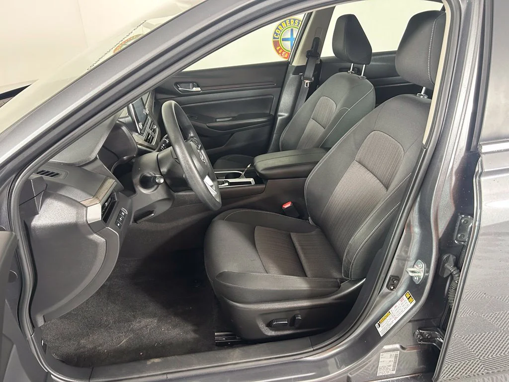 Used 2024 Gray Nissan 2.5 SV image 11