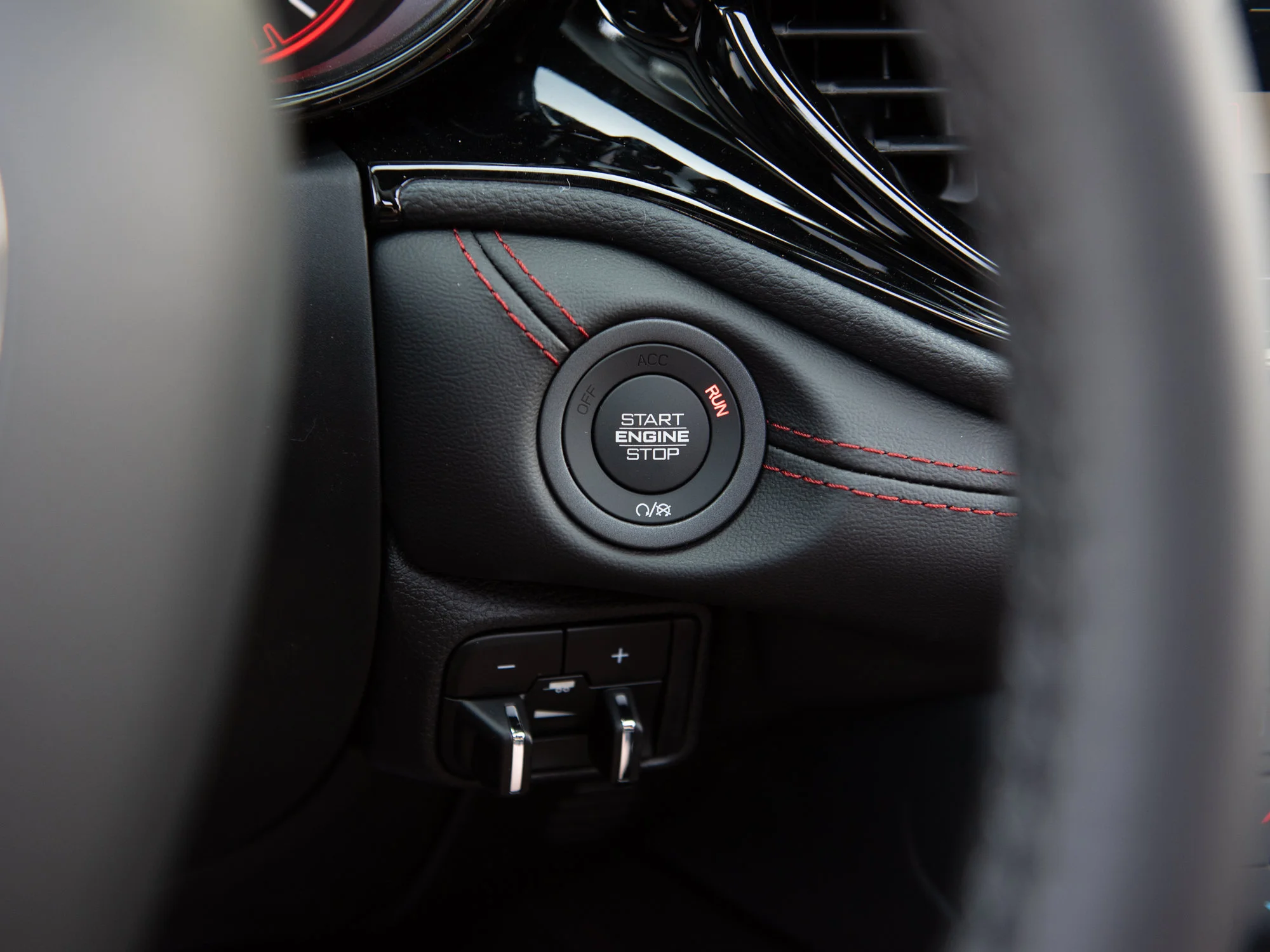 New 2026 Black Dodge GT Plus* HEMI V8 AWD image 15