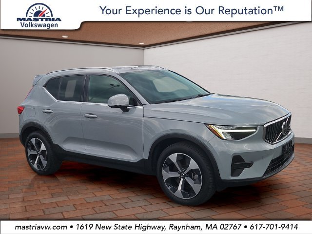 2024 Volvo XC40
