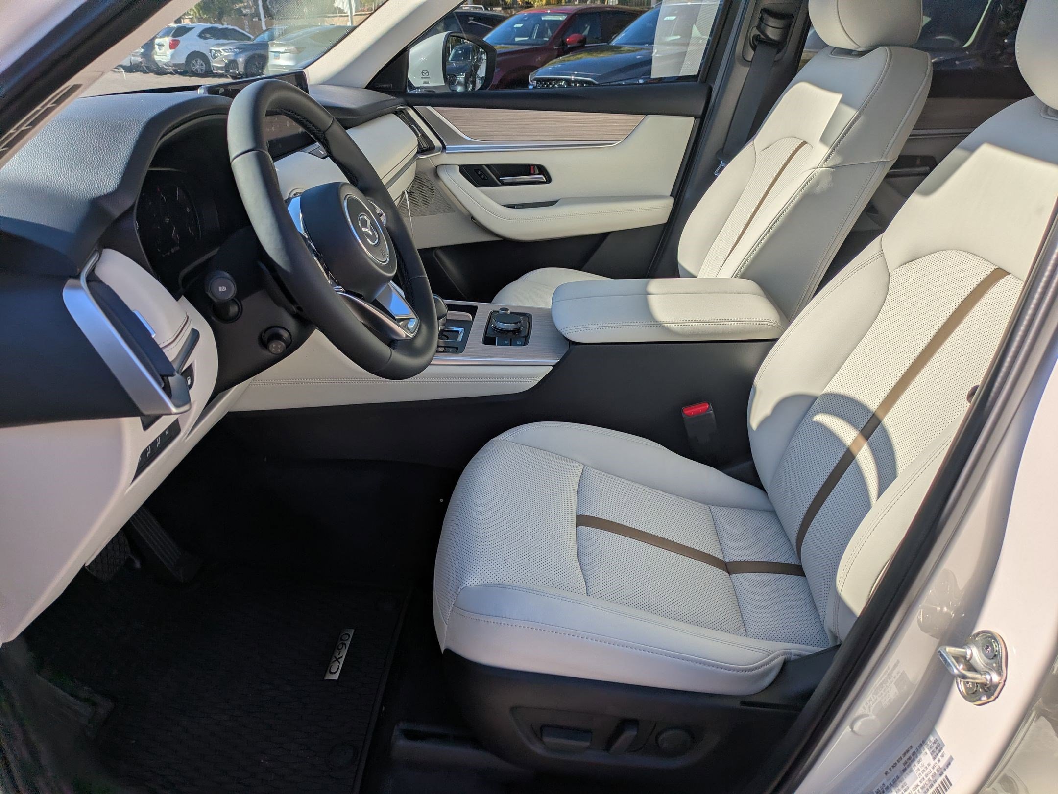 2026 Mazda CX-90 Premium Plus Package - Photo 17