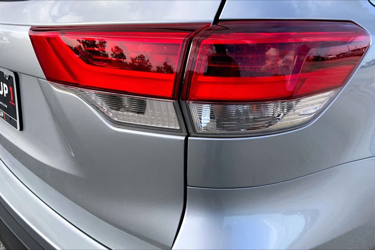 Used 2019 Celestial Silver Metallic Toyota LE image 30