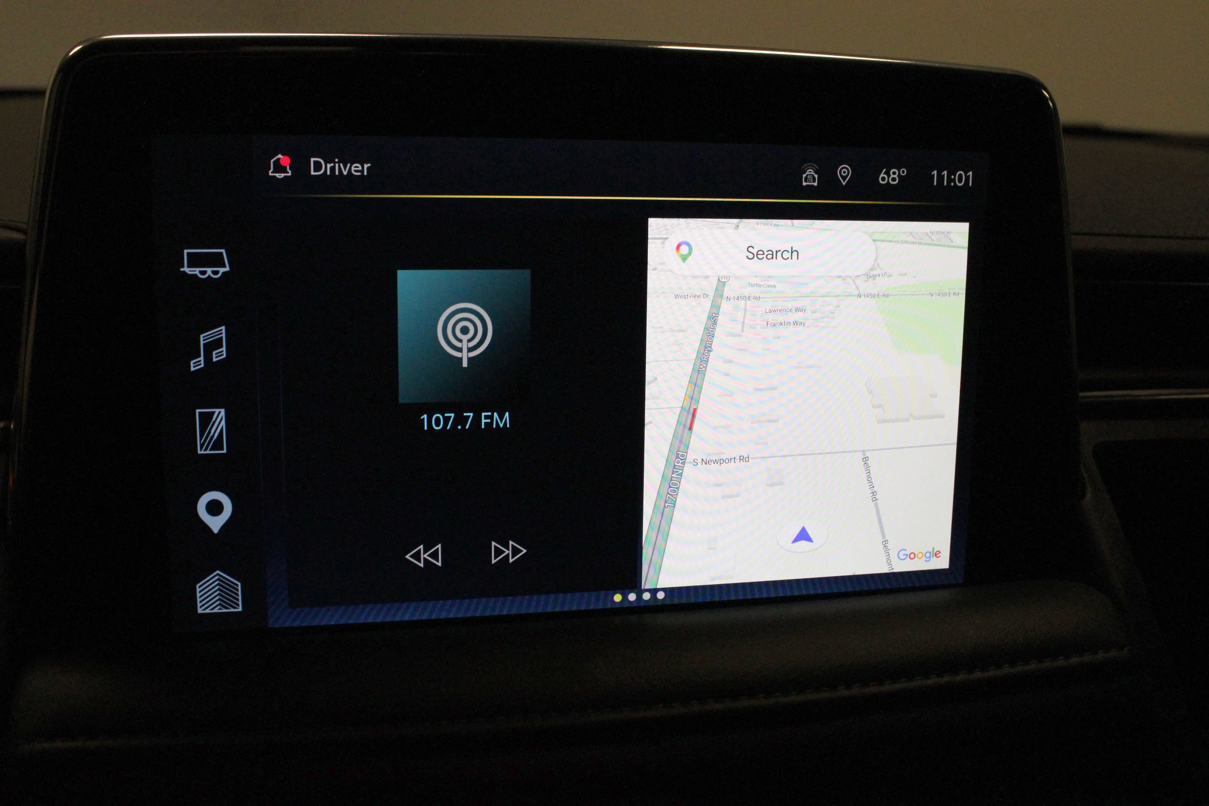 Used 2024 Black Chevrolet Z71 image 27