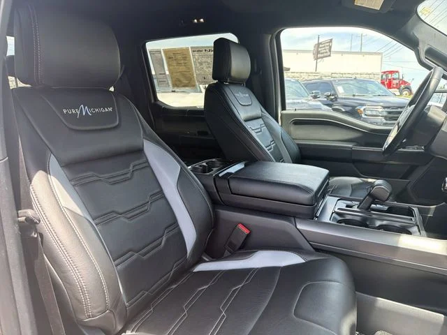 Used 2024 White Ford XLT image 24
