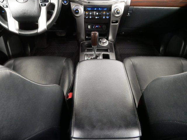 Used 2018 Nautical Blue Metallic Toyota Limited image 23
