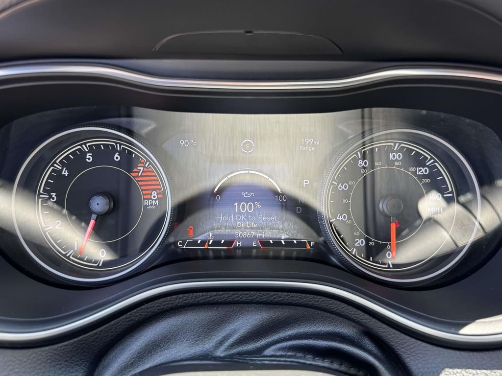 Used 2021 Green Jeep Latitude Lux image 24