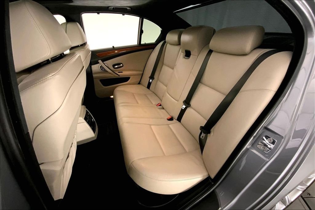 Used 2008 Space Gray Metallic BMW  image 14