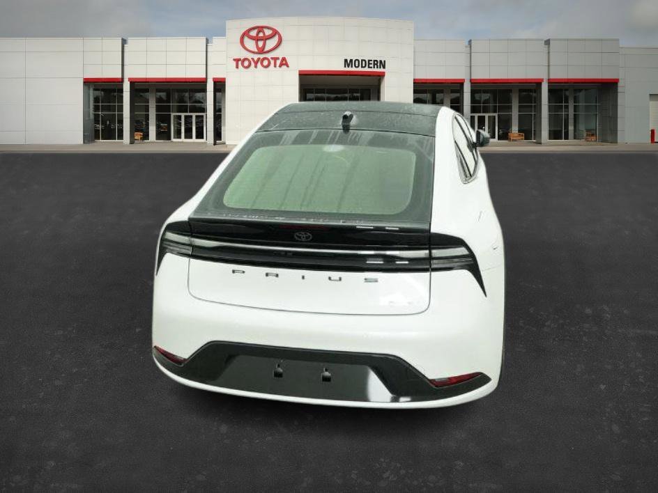 New 2026 Wind Chill Pearl Toyota XSE Premium image 17