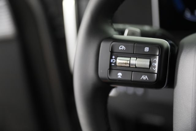 New 2026 Silver Hyundai SE AWD image 4