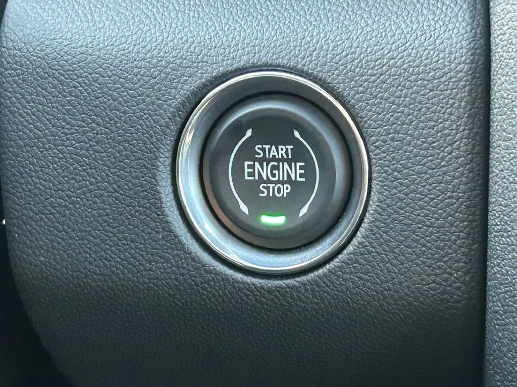 New 2027 Sterling Metallic GMC Elevation image 23