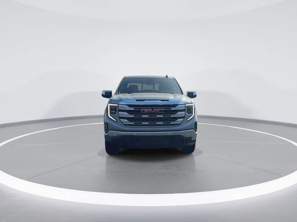 New 2026 Sterling Metallic GMC SLE image 3