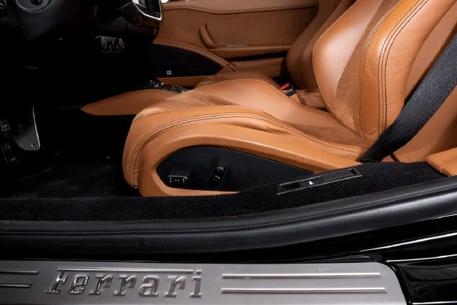 Certified Used 2012 Nero Ferrari  image 26