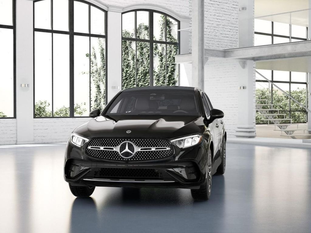 New 2027 Black Mercedes-Benz GLC 300 image 42