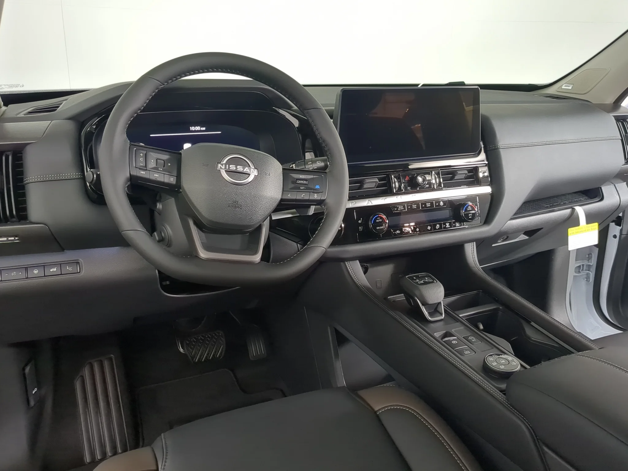 New 2026 2T WHT BLK Nissan Platinum image 13
