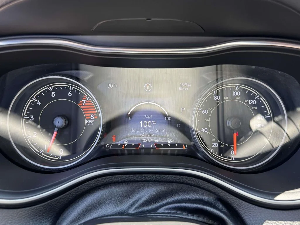 Used 2021 Green Jeep Latitude Lux image 24