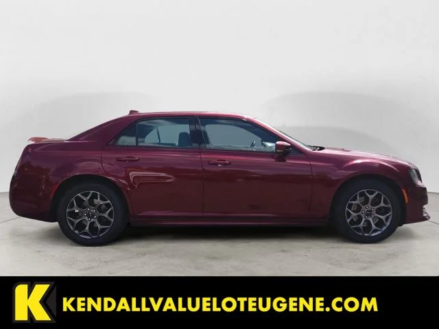 Used 2018 Red Chrysler S image 6