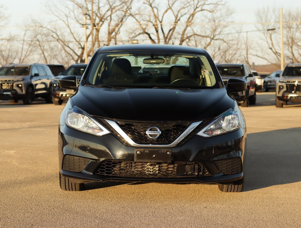 Used 2019 Nissan Sentra SV with VIN 3N1AB7AP0KY457017 for sale in Pekin, IL
