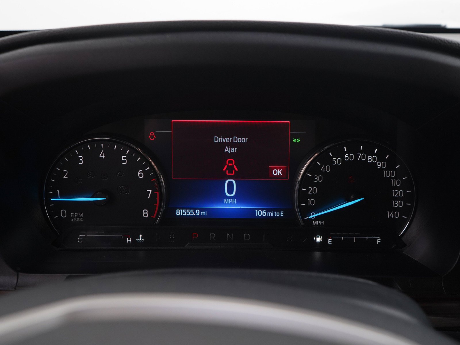 Used 2022  Ford Limited image 29