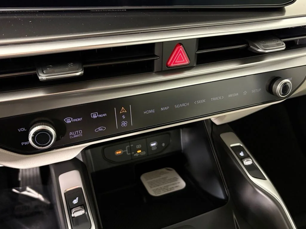 New 2026 Ebony Black Kia S image 23